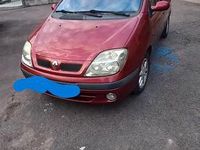 Gebraucht Renault Scénic 139 PS (102 kW) 2000 Rot Van / Kleinbus