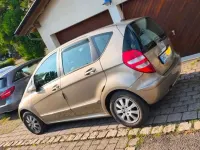 Gebraucht Mercedes A180 Elegance 109 PS (80 kW) 2005 Gold Van / Kleinbus