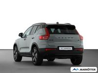 Neu Volvo XC40 Plus 163 PS (119 kW) 2025 Grau SUV