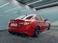 gebraucht Alfa Romeo Giulia 2.9 V6 Bi-Turbo Quadrifoglio NAVI 19 BI-XENON KAMERA H&K ACC