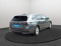 Gebraucht VW Passat Elegance 150 PS (110 kW) 2024 Diabasgrau metallic Kombi