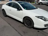 Gebraucht Renault Laguna Coupé 179 PS (131 kW) 2013 Weiß Coupé