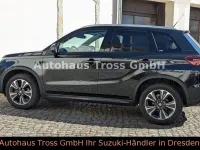 Gebraucht Suzuki Vitara Comfort+ 102 PS (75 kW) 2023 Schwarz SUV