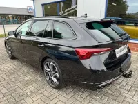 Gebraucht Skoda Octavia RS 200 PS (147 kW) 2024 Blackmagic perleffekt Kombi