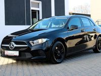 Gebraucht Mercedes A180 116 PS (85 kW) 2022 Schwarz Limousine