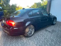 Gebraucht BMW 320 177 PS (130 kW) 2010 Schwarz Limousine