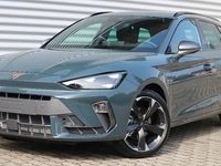 Neu Cupra Leon 150 PS (110 kW) 2025 Blau Kombi