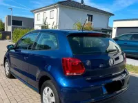 Gebraucht VW Polo 60 PS (44 kW) 2011 Blau Kleinwagen