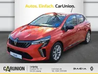 Używany Renault Clio V Evolution 91 KM (66 kW) 2024 Czerwony Sedan/Limuzyna