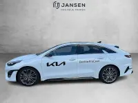 Używany Kia ProCeed 140 KM (102 kW) 2024 Biały Hatchback