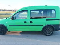 Usata Opel Combo 101 CV (74 kW) 2010 Verde Monovolume