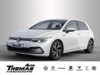 Gebraucht VW Golf VIII Style 190 PS (139 kW) 2022 Oryxweiß perlmutteffekt Limousine