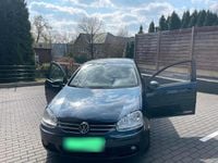 Gebraucht VW Golf V 105 PS (77 kW) 2007 Blau Kleinwagen