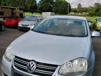 Gebraucht VW Jetta 107 PS (78 kW) 2006 Silber Limousine