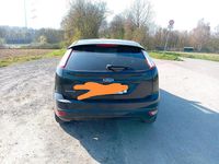 Używany Ford Focus 116 KM (85 kW) 2008 Czarny Sedan/Limuzyna