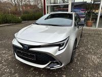 Neu Toyota Corolla 178 PS (130 kW) 2025 Silber Kombi