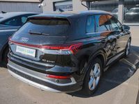 Gebraucht Audi Q4 e-tron S-Line 150 kW (204 PS) 2022 Mythosschwarz metallic SUV
