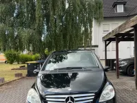 Gebraucht Mercedes B200 136 PS (100 kW) 2006 Schwarz Van / Kleinbus