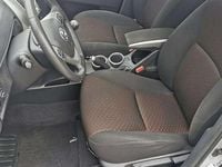 Gebraucht Toyota Verso Edition 147 PS (108 kW) 2011 Silber Van / Kleinbus