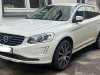 Gebraucht Volvo XC60 181 PS (133 kW) 2015 Weiß SUV