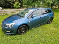Gebraucht Opel Astra Active 140 PS (102 kW) 2013 Blau Kombi