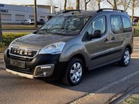 Gebraucht Peugeot Partner Tepee Outdoor 110 PS (80 kW) 2017 Grau Van / Kleinbus