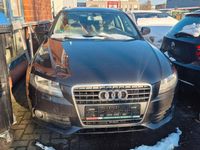 Gebraucht Audi A4 Attraction 160 PS (117 kW) 2011 Lavagrau (metallic) Kombi