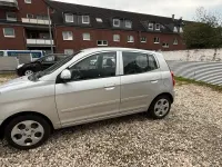 Gebraucht Kia Picanto Start 65 PS (47 kW) 2008 Silber Kleinwagen