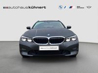 Gebraucht BMW 320 Advantage 190 PS (139 kW) 2022 Mineralgrau metallic Kombi
