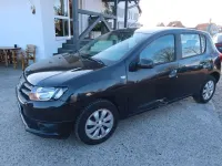 Gebraucht Dacia Sandero 90 PS (66 kW) 2015 Schwarz Limousine