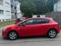 Gebraucht Opel Astra 140 PS (102 kW) 2013 Limousine