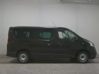 Usado Renault Trafic Expression 125 HP (91 kW) 2017 Preto Monovolume
