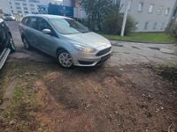 Gebraucht Ford Focus Titanium 122 PS (89 kW) 2017 Grau Kombi