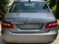 Gebraucht Mercedes E200 Avantgarde 184 PS (135 kW) 2012 Grau Limousine
