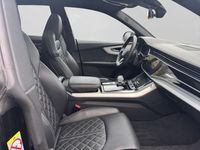 Gebraucht Audi Q8 S-Line 286 PS (210 kW) 2023 Mythosschwarz metallic SUV