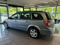 Używany Opel Astra Edition 90 KM (66 kW) 2007 Srebrny Kombi