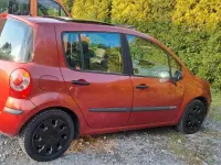 Używany Renault Modus 84 KM (61 kW) 2005 Czerwony Minivan