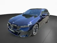 Gebraucht BMW 540 M Sport 303 PS (222 kW) 2025 Schwarz Kombi