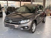 Gebraucht VW Tiguan Style 140 PS (102 kW) 2014 Grau SUV