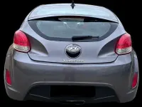 Gebraucht Hyundai Veloster Style 140 PS (102 kW) 2012 Grau Kleinwagen