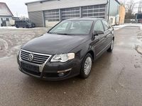 Gebraucht VW Passat Highline 150 PS (110 kW) 2005 Braun Limousine