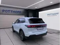 Gebraucht VW Tiguan Goal 131 PS (96 kW) 2025 Weiß (pure white) SUV