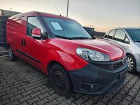 Gebraucht Fiat Doblò 95 PS (69 kW) 2016 Rot Van / Kleinbus