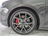 Gebraucht Ford Focus ST 280 PS (205 kW) 2025 Magnetic grau Kombi