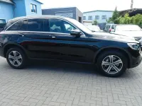 Gebraucht Mercedes GLC300de 194 PS (142 kW) 2021 Schwarz SUV
