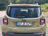 Gebraucht Jeep Renegade Trailhawk 170 PS (125 kW) 2015 Grün SUV