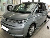 Gebraucht VW Multivan Life 150 PS (110 kW) 2023 Silber Van