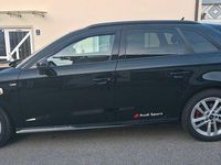 Gebraucht Audi e-tron Ambiente 204 PS (150 kW) 2019 Schwarz SUV