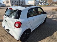 Gebraucht Smart ForFour 71 PS (52 kW) 2015 Weiß Kleinwagen