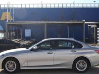 gebraucht BMW 320 d Lim Advantage *NAVI-AHK-SHZ-SPURASSIST*